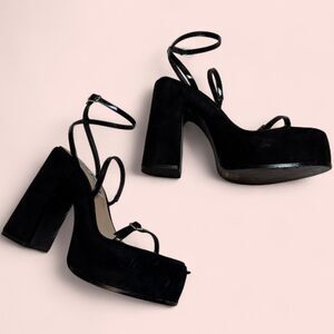 Steve Madden Erica Velvet Suede Black Platform Strappy Heels - 9.5